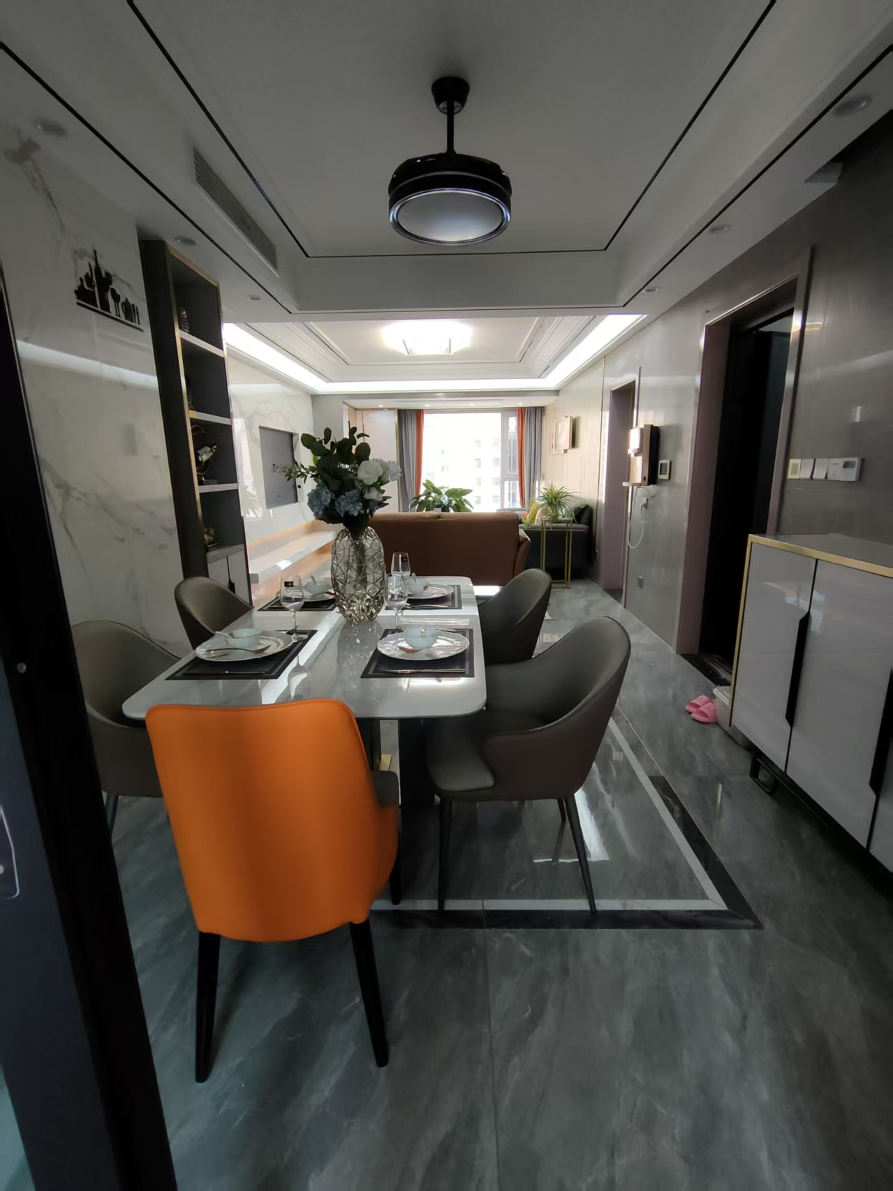 小户型公寓设计,北欧风格装修,多功能家具,充分利用空间,温馨舒适的小家